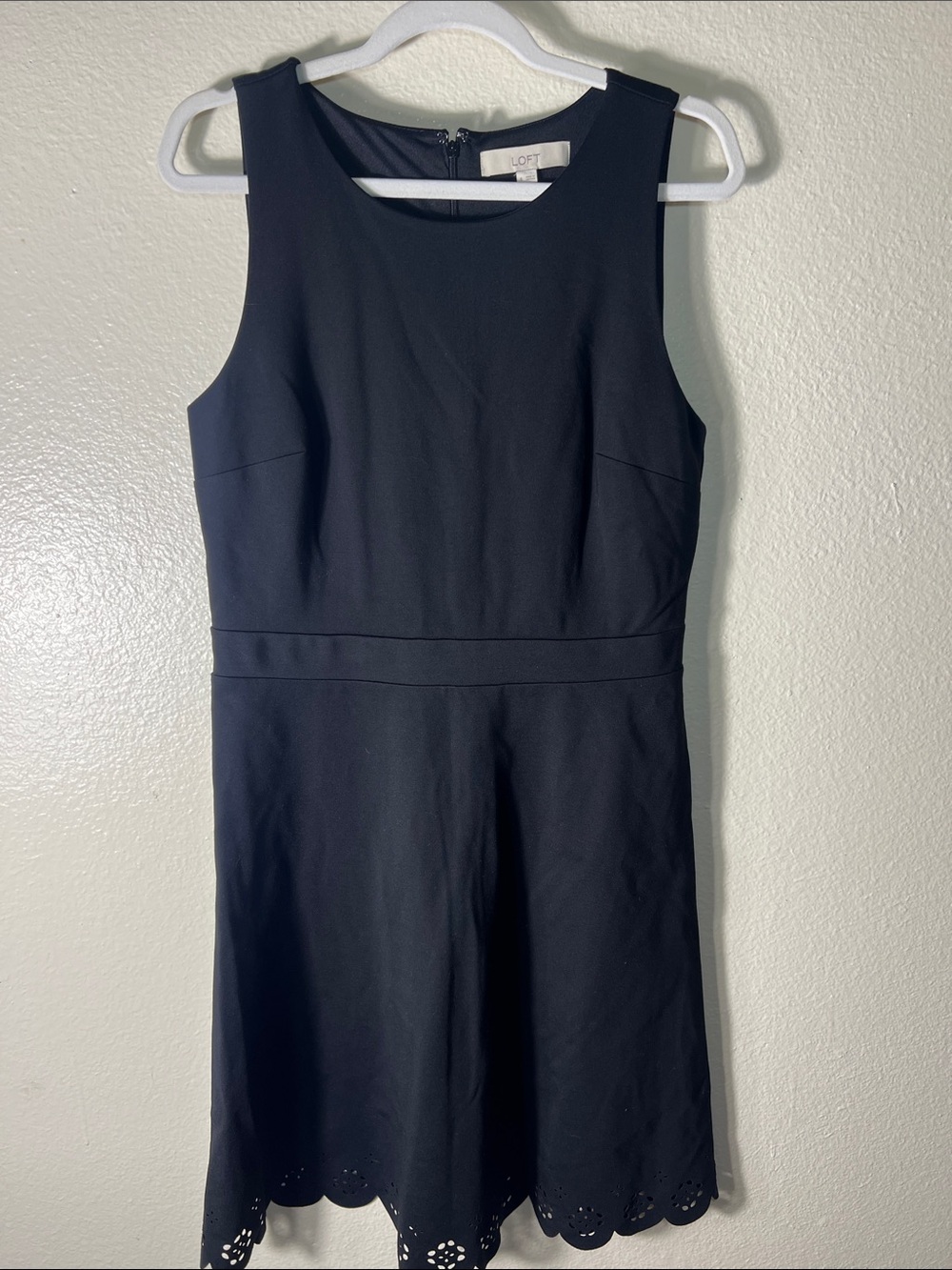 LOFT Black Sleeveless A-Line Dress with Scalloped Hem size 6